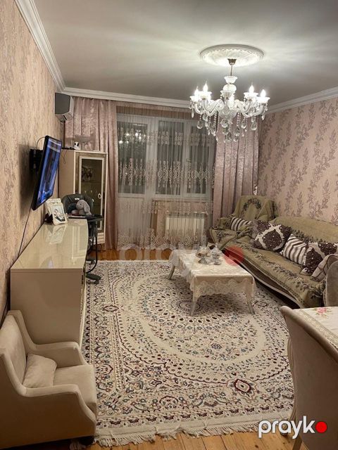 Satılır 2 otaqlı köhnə tikili 45 m² — Bakı