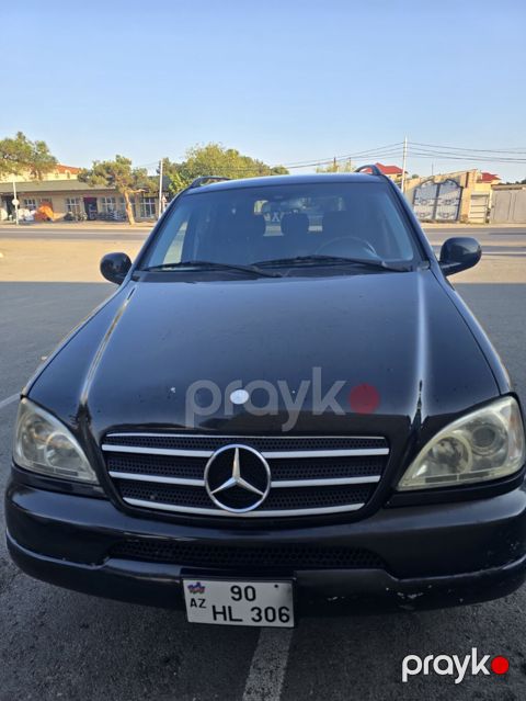 Mercedes-Benz M-Class: 3.2 l 1999 il Ofrouder/SUV — Digah