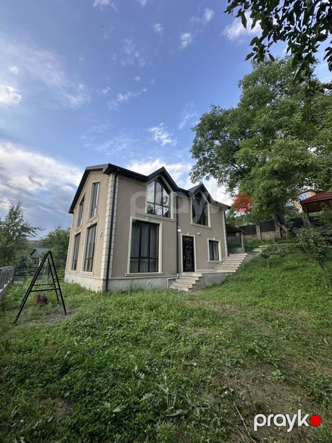 Bağ evi kirayə verilir, Quba r — Quba