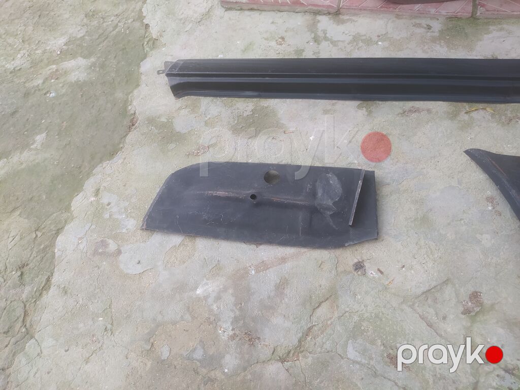 Məhsul: Avtomobil üçün aerodinamik body kit hissələri Tərkib: - 2 — Kuzov hissələri, Digah (3)