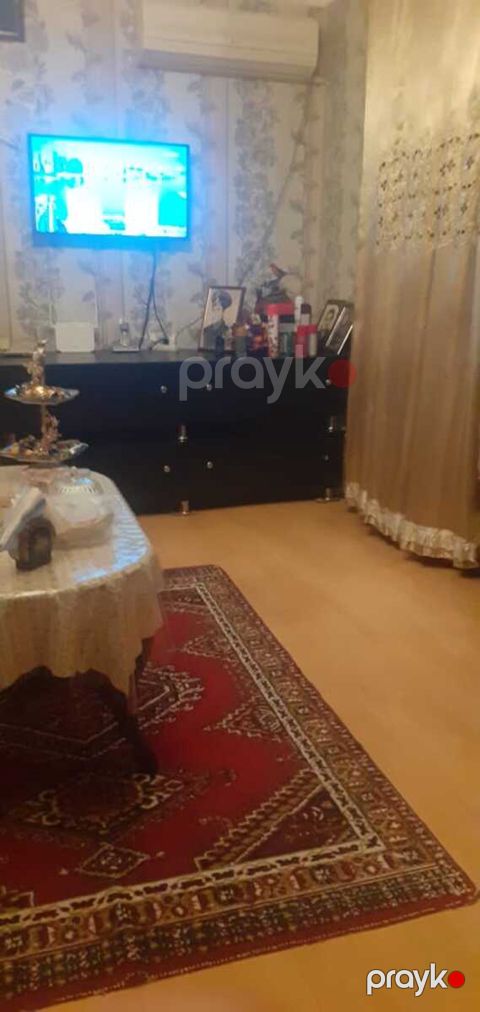 Satılır 2 otaqlı köhnə tikili 35 m² — Bakı