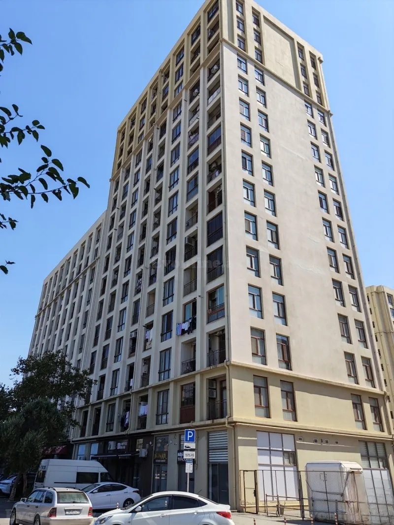 Satılır 1 otaqlı Mənzil Yeni tikili 52 m² Bakı, Sabunçu r., Bakıxanov — Bakı