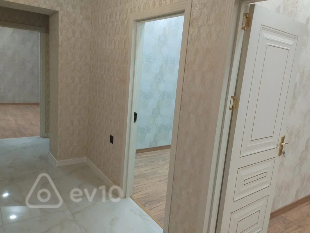3 otaqlı mənzil, 160 m², 3 cu mikro rayon — kirayə — Mənzil, Bakı (11)