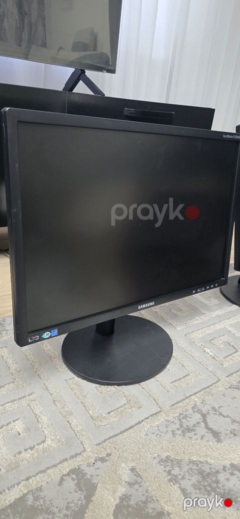 Samsung SyncMaster S22B300 monitor - Ekran ölçüsü: 21.5–22 düym — Bakı