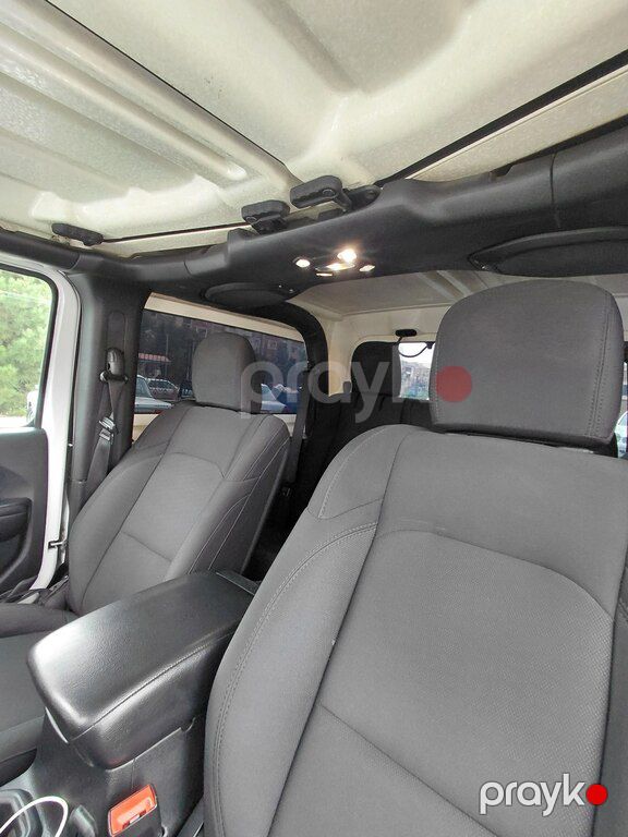 Jeep Wrangler, 2.0 L, 2019 il, 190 000 km — Avtomobillər, Gəncə (9)