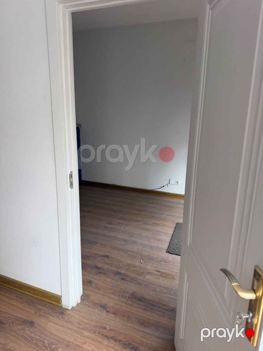 Satılır obyekt 210 m² — Əmlak, Bakı (8)