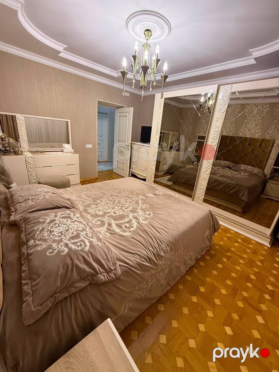 Satılır 3 otaqlı köhnə tikili 100 m² — Mənzil, Bakı (10)