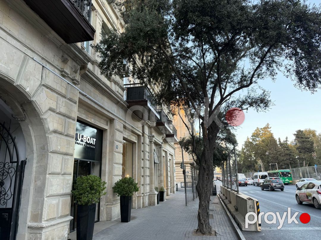Satılır 2 otaqlı köhnə tikili 53 m² — Mənzil, Bakı (3)