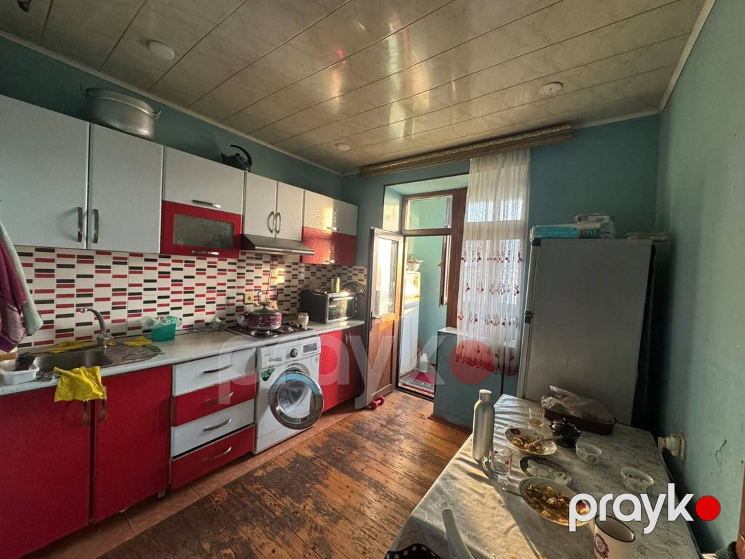 Satılır 4 otaqlı köhnə tikili 105 m² — Mənzil, Bakı (9)