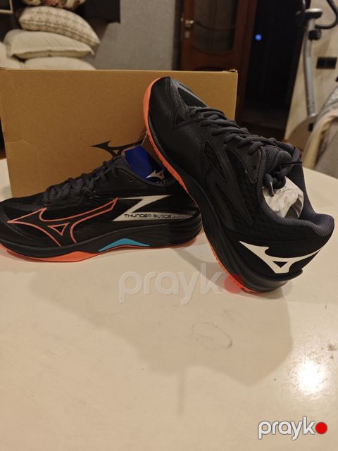 İdman ayaqqabısı Mizuno Thunder Bladez — Bakı