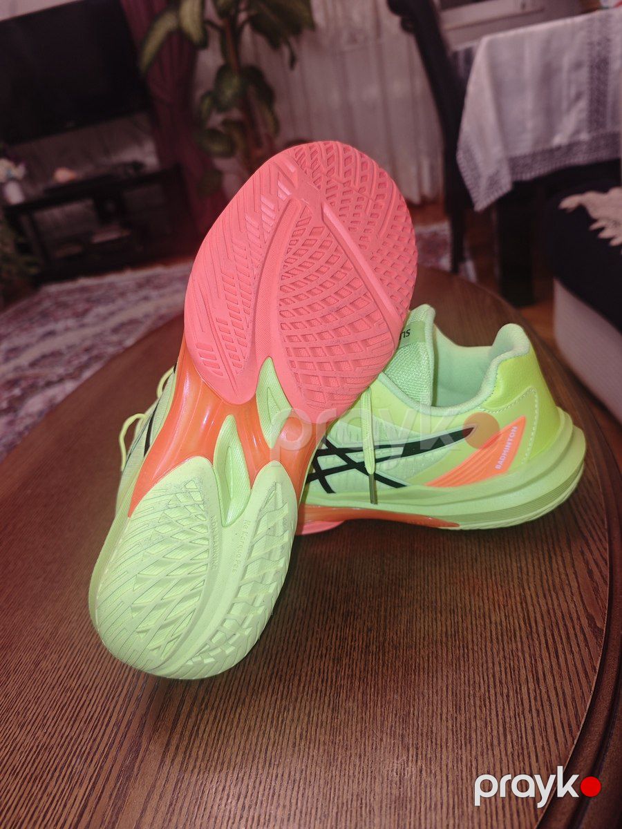 İdman ayaqqabısı "Asics" — Geyim, ayakkabı, aksesuarlar, Bakı (2)