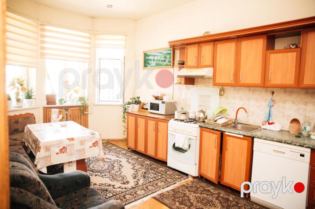 Satılır 10 otaqlı həyət evi/bağ evi 330 m² — Ev, villa, Bakı (9)