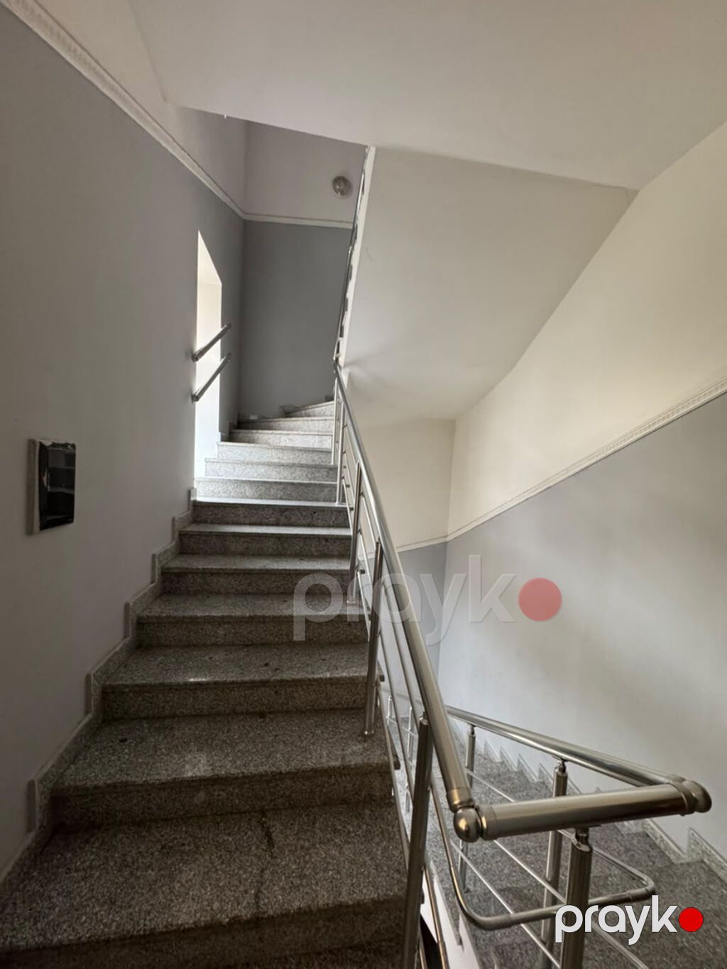 Azadlıq metrosu yaxınlığında süleyman sani axundov küçəsində — Əmlak, Bakı (6)