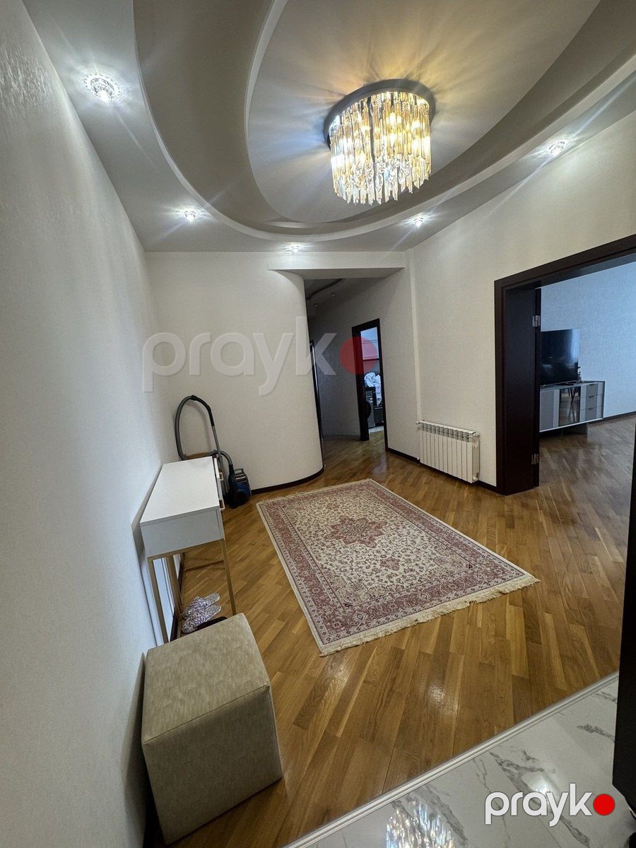 Satılır 3 otaqlı yeni tikili 140 m² — Mənzil, Bakı (2)