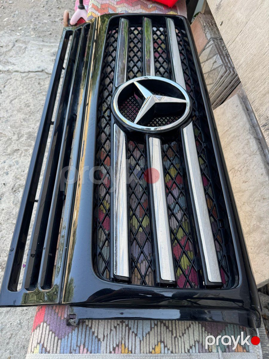 Mercedes W463 2008-2012 radiator barmaqlığı — Ehtiyat hissələri və aksesuarlar, Bakı (2)