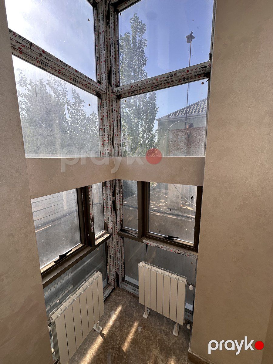 Satılır 5 otaqlı həyət evi/bağ evi 250 m² — Ev, villa, Bakı (10)