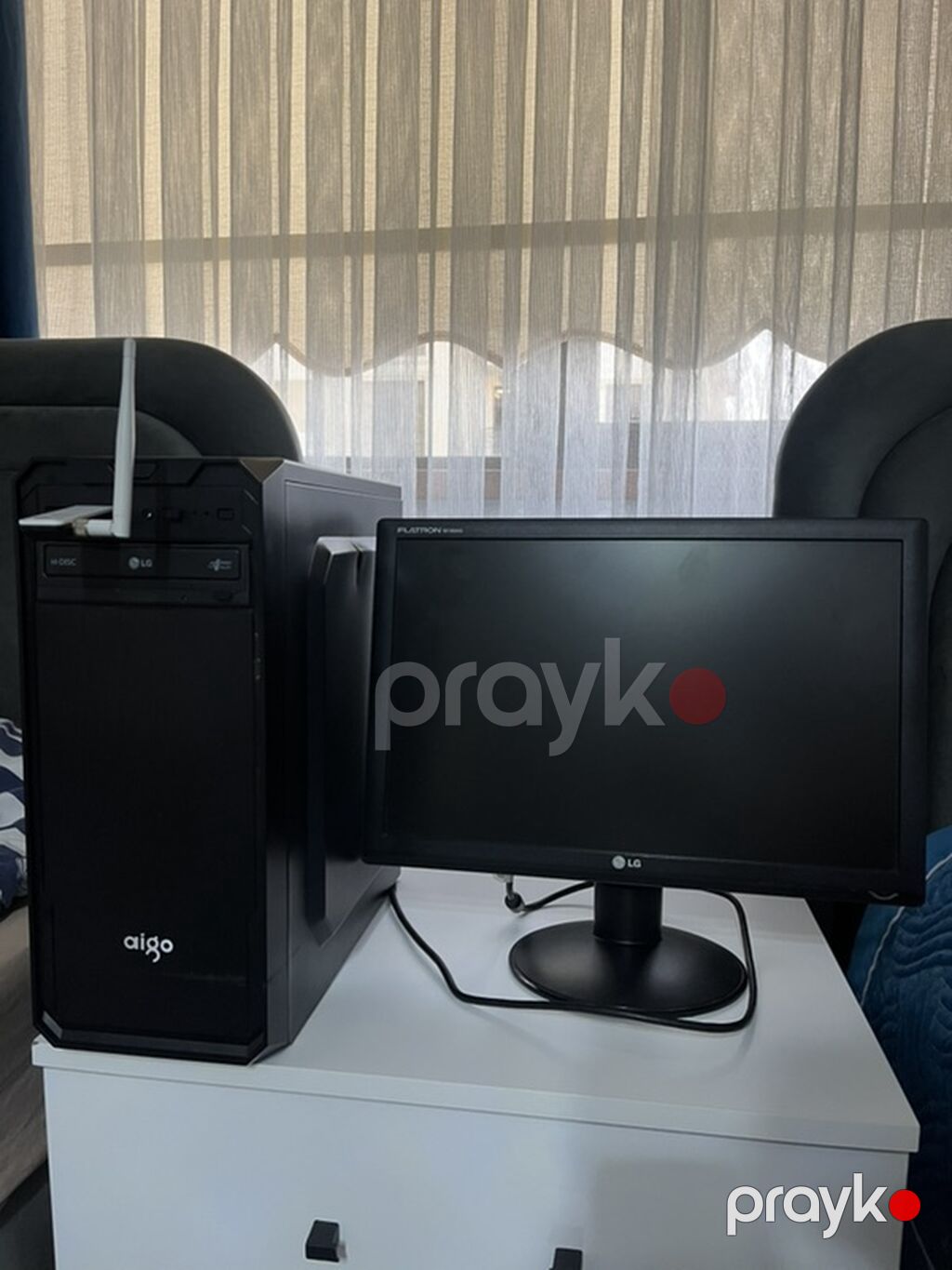 LG Flatron W1953S monitor - Ekran: 19" (təxmini 18.5–19”), geniş — Monitorlər, Bakı (2)