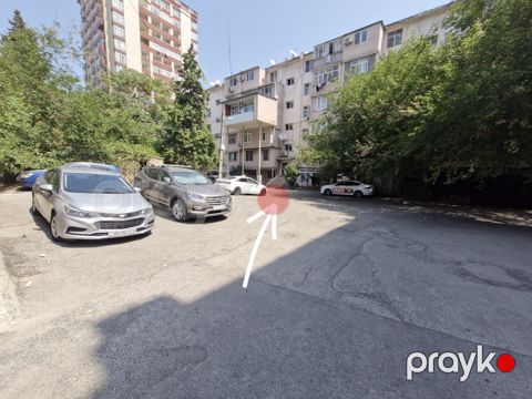 Satılır 2 otaqlı köhnə tikili 50 m² — Bakı