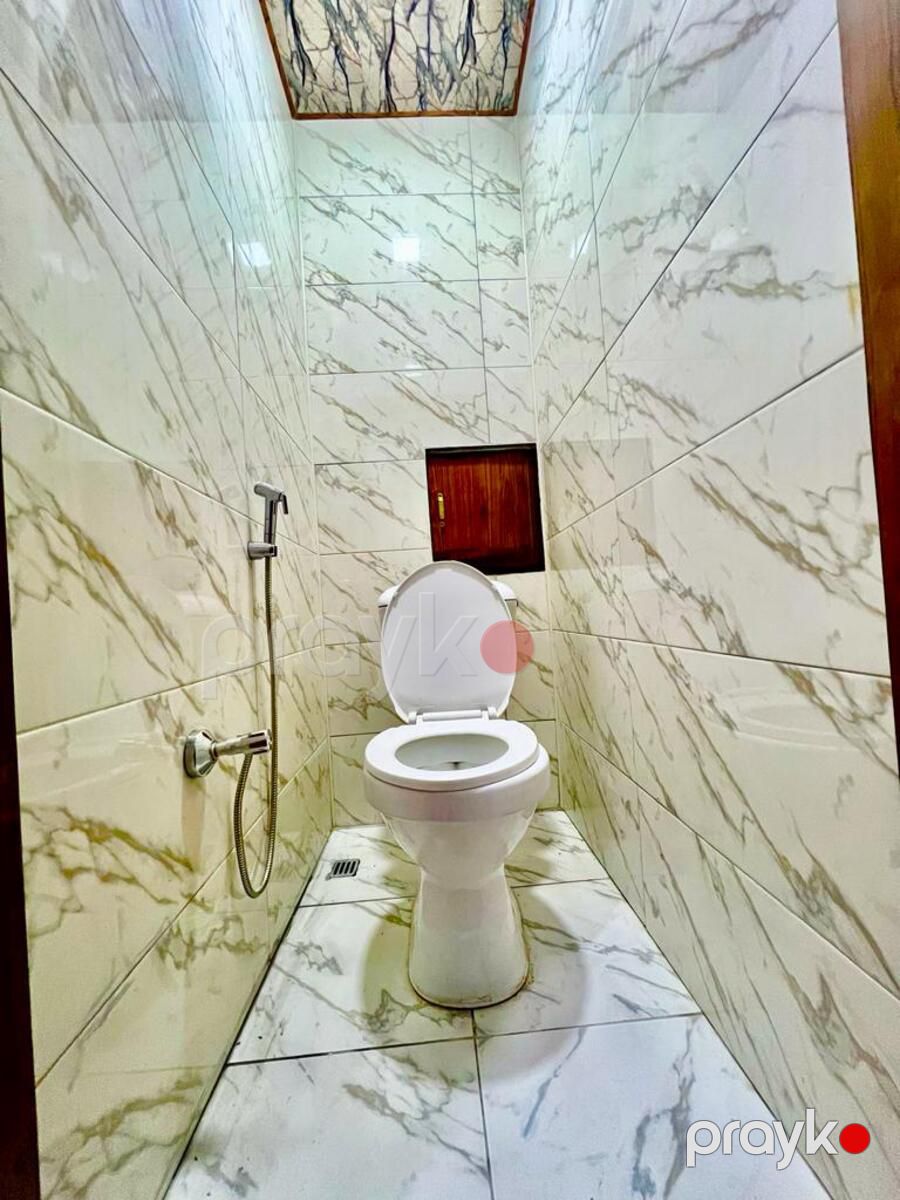 Satılır 2 otaqlı köhnə tikili 58 m² — Mənzil, Bakı (8)