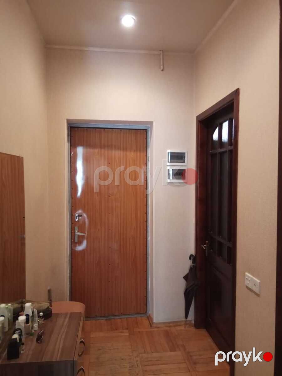Satılır 2 otaqlı köhnə tikili 65 m² — Mənzil, Bakı (8)
