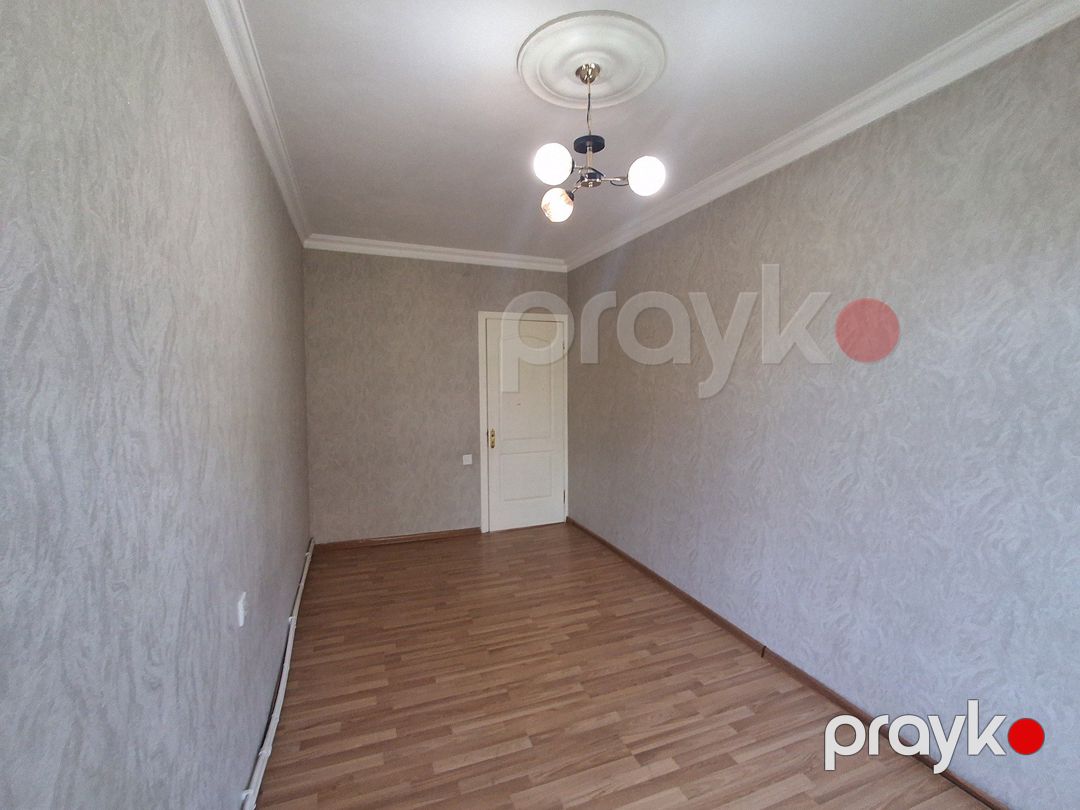 Satılır 2 otaqlı köhnə tikili 45 m² — Mənzil, Bakı (3)
