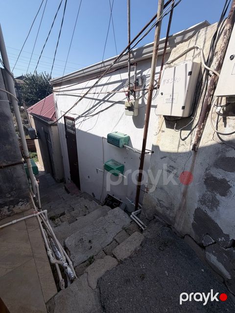 Həyət evi, Xırdalan ş — Xırdalan