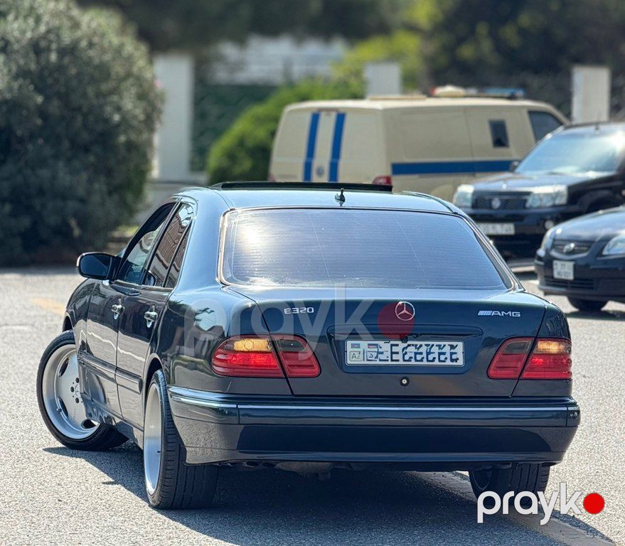 Mercedes E 320, 3.2 L, 2000 il, 327 000 km — Avtomobillər, Bakı (2)