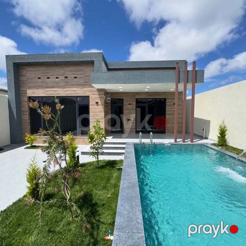 Satılır 4 otaqlı həyət evi/bağ evi 150 m² — Bakı