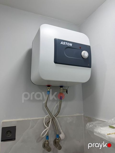 Ariston 15 l, Yeni, Kredit yoxdur, Ünvandan götürmə — Masazır