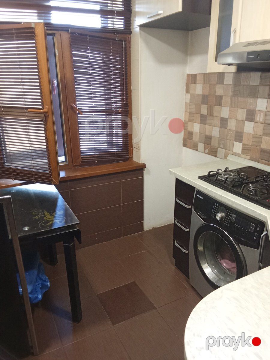 Satılır 2 otaqlı köhnə tikili 50 m² — Mənzil, Bakı (3)