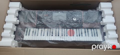 Sintezator Korg Pa1000 — Bakı