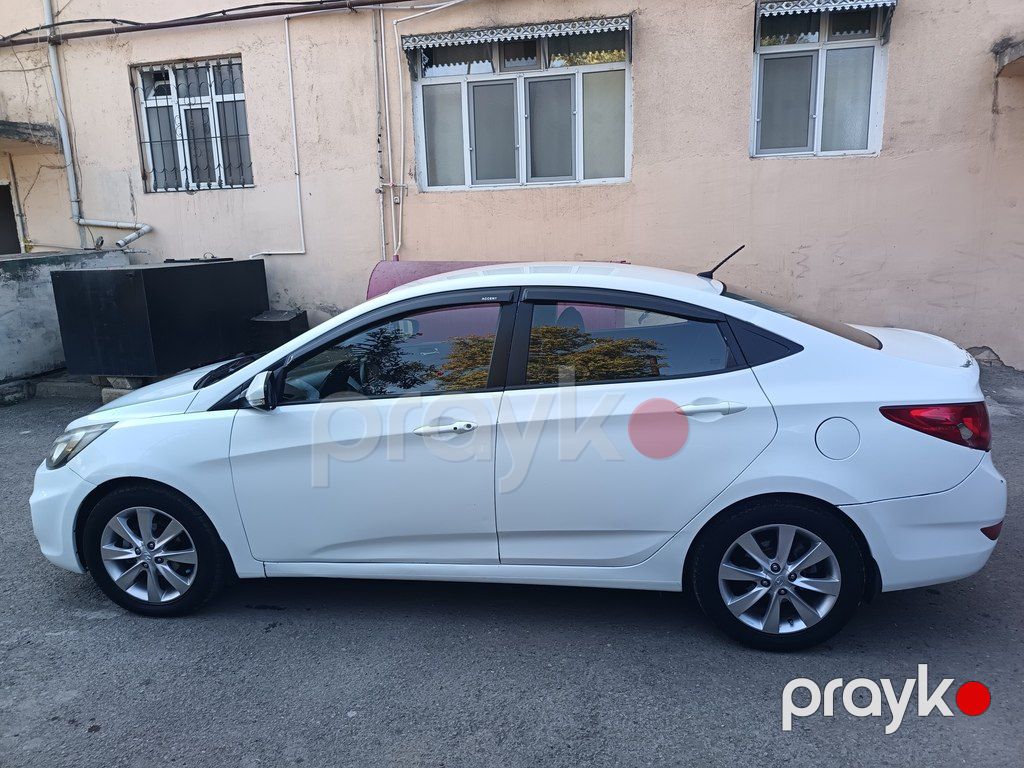 Hyundai Accent, 1.6 L, 2012 il, 300 000 km — Avtomobillər, Tovuz (9)