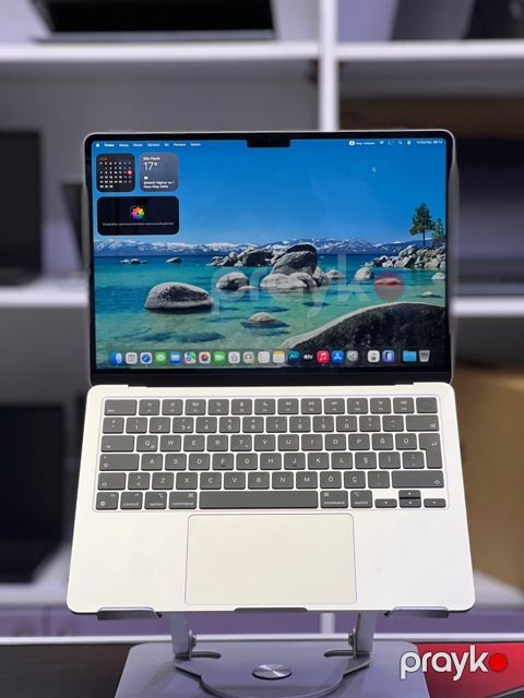 Apple MacBook Air A2681 — Bakı
