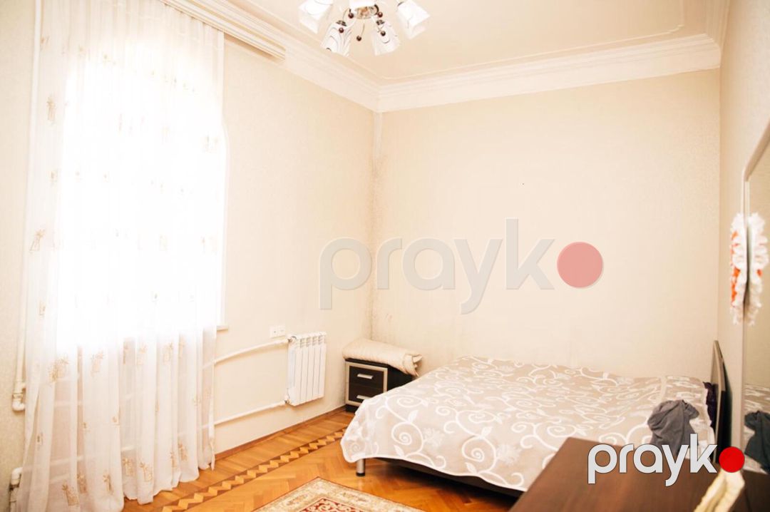 Satılır 10 otaqlı həyət evi/bağ evi 330 m² — Ev, villa, Bakı (10)