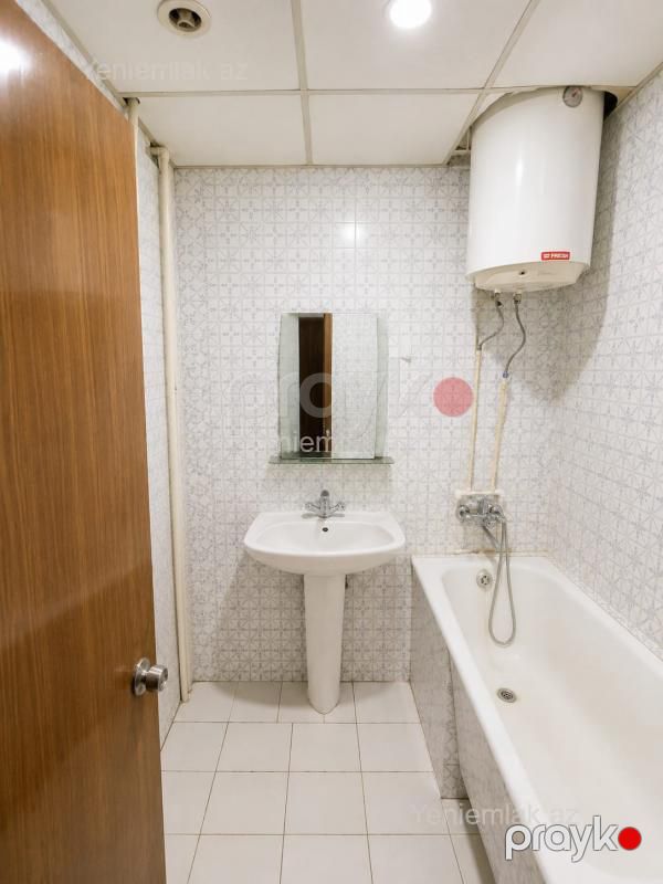 Satılır 3 otaqlı Bina evi menzil (Köhnə tikili), 85 m², Nizami rayonu — Mənzil, Bakı (4)