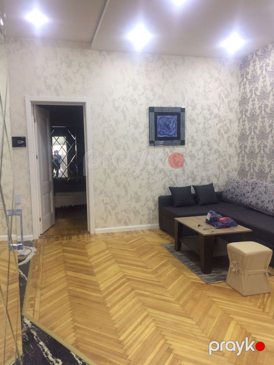 Satılır 2 otaqlı köhnə tikili 53 m² — Mənzil, Bakı (9)