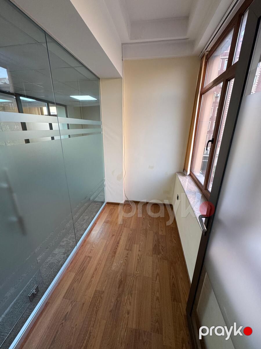 İcarəyə verilir 7 otaqlı ofis 200 m² — Ofis, Bakı (11)