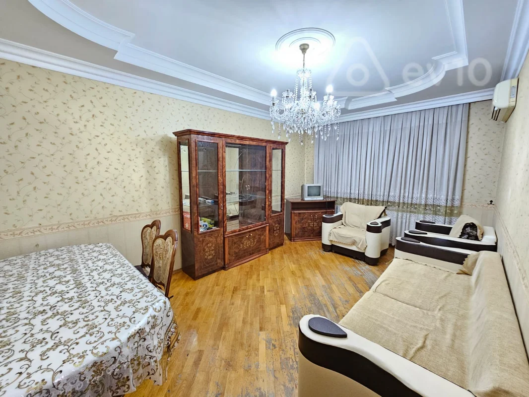 3 otaqlı mənzil, 100 m², Yasamal rayonu,Elmer mt/s-na,BDU-ya və ATU-ya yaxın 2 otaqlı super təmirli ev kirayə verilir — kirayə — Mənzil, Bakı (2)