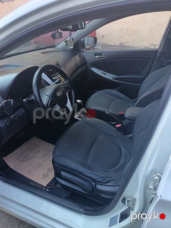 Hyundai Accent, 1.6 L, 2012 il, 300 000 km — Avtomobillər, Tovuz (7)