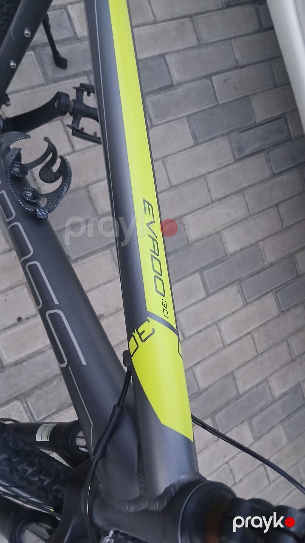 Kross Evado 3.0 hibrid velosipedi - Çərçivə: yüngül alüminium, daxili — Yol velosipedləri, Mehdiabad (2)