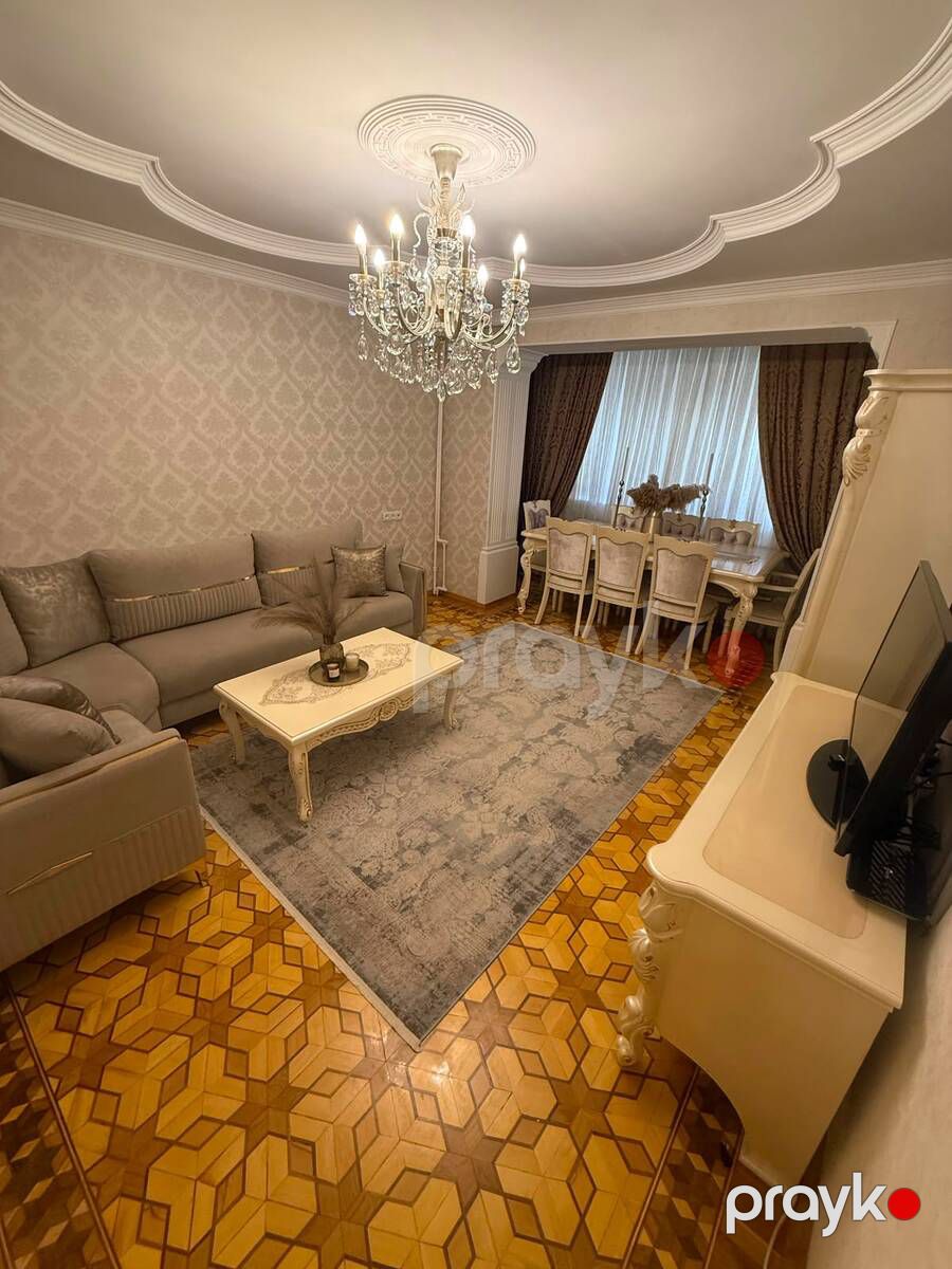 Satılır 3 otaqlı köhnə tikili 100 m² — Mənzil, Bakı (7)
