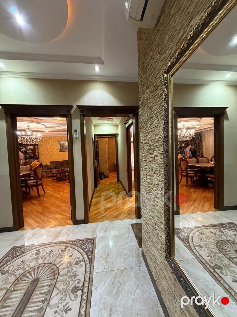 Satılır 5 otaqlı köhnə tikili 130 m² — Mənzil, Bakı (10)