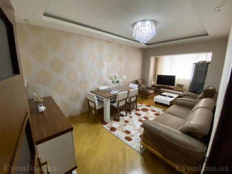 Satılır 3 otaqlı Mənzil Köhnə tikili 80 m² Bakı, Binəqədi r., Nəsimi m — Bakı