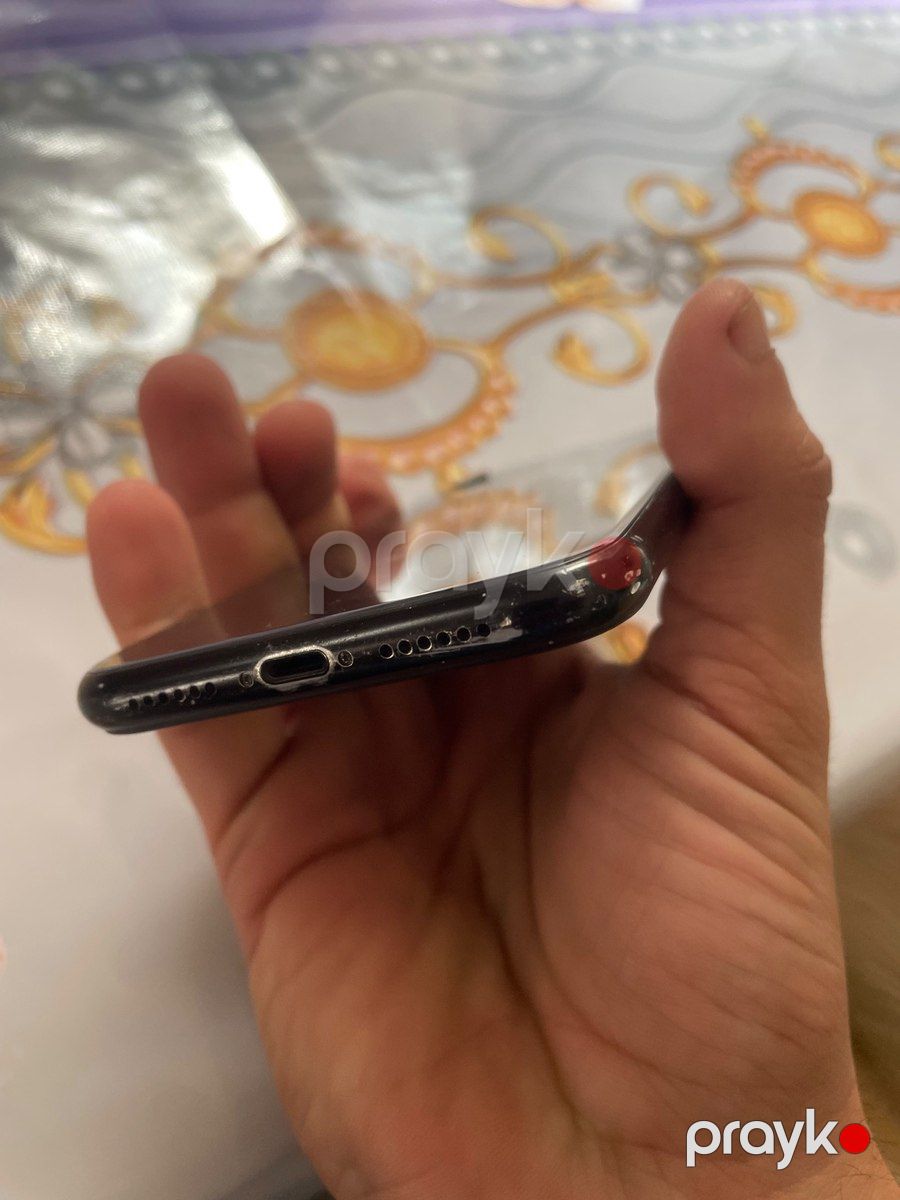 Apple iPhone XR Black 128GB/3GB — Smartfonlar, Bakı (6)