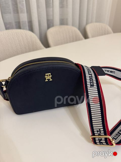 Tommy Hilfiger çantası — Bakı