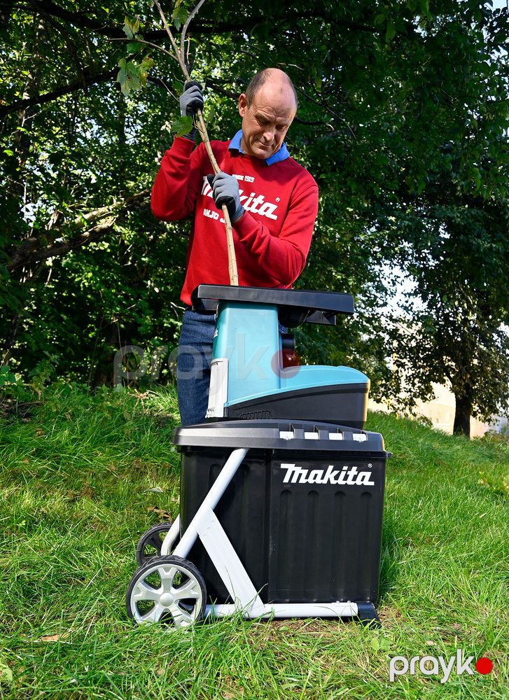 Bağ üçün xırdalayıcı Makita UD2500, elektrik, budaqların və yarpaqların xırdalanması, ot doğraması, 2.5 kVt — Mallar, Bakı (3)