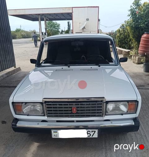 VAZ (Lada) 2107: 1.6 l 2009 il 72000 km Sedan — Füzuli