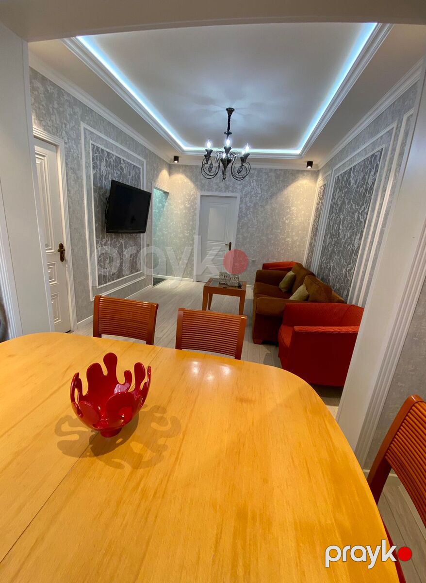 Satılır 2 otaqlı köhnə tikili 55 m² — Mənzil, Bakı (12)