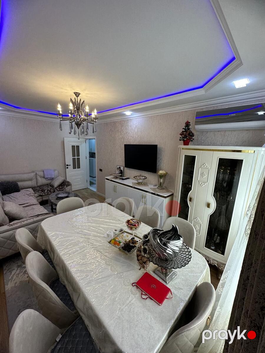 Satılır 2 otaqlı köhnə tikili 60 m² — Mənzil, Bakı (2)