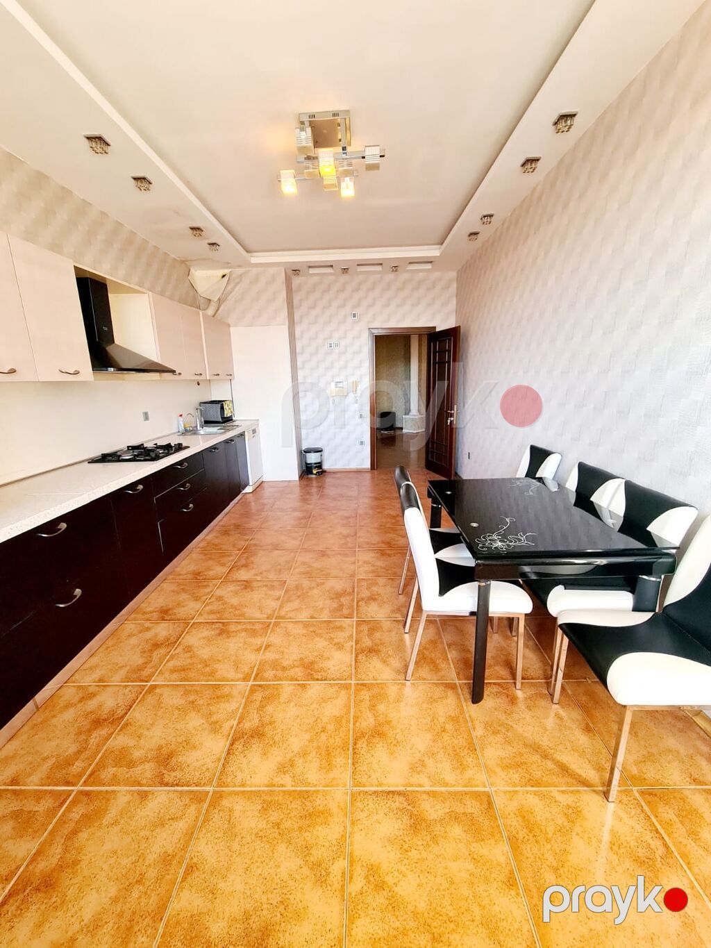 Montin, 3 otaqlı, Yeni tikili, 178 kv. m — Mənzil, Bakı (4)